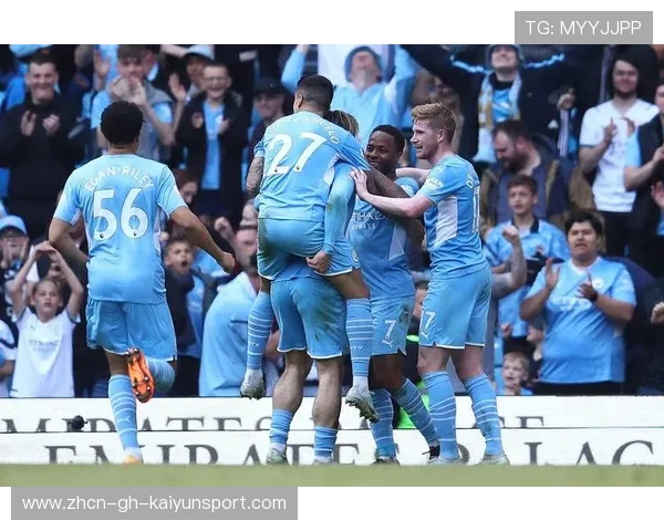 曼城在关键场次中展现心理韧性与比赛掌控力，曼城常用阵型2020