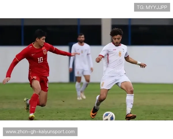 多特雷纳弧顶推射皮球撞柱入网——天赋与训练在一粒进球中的对话